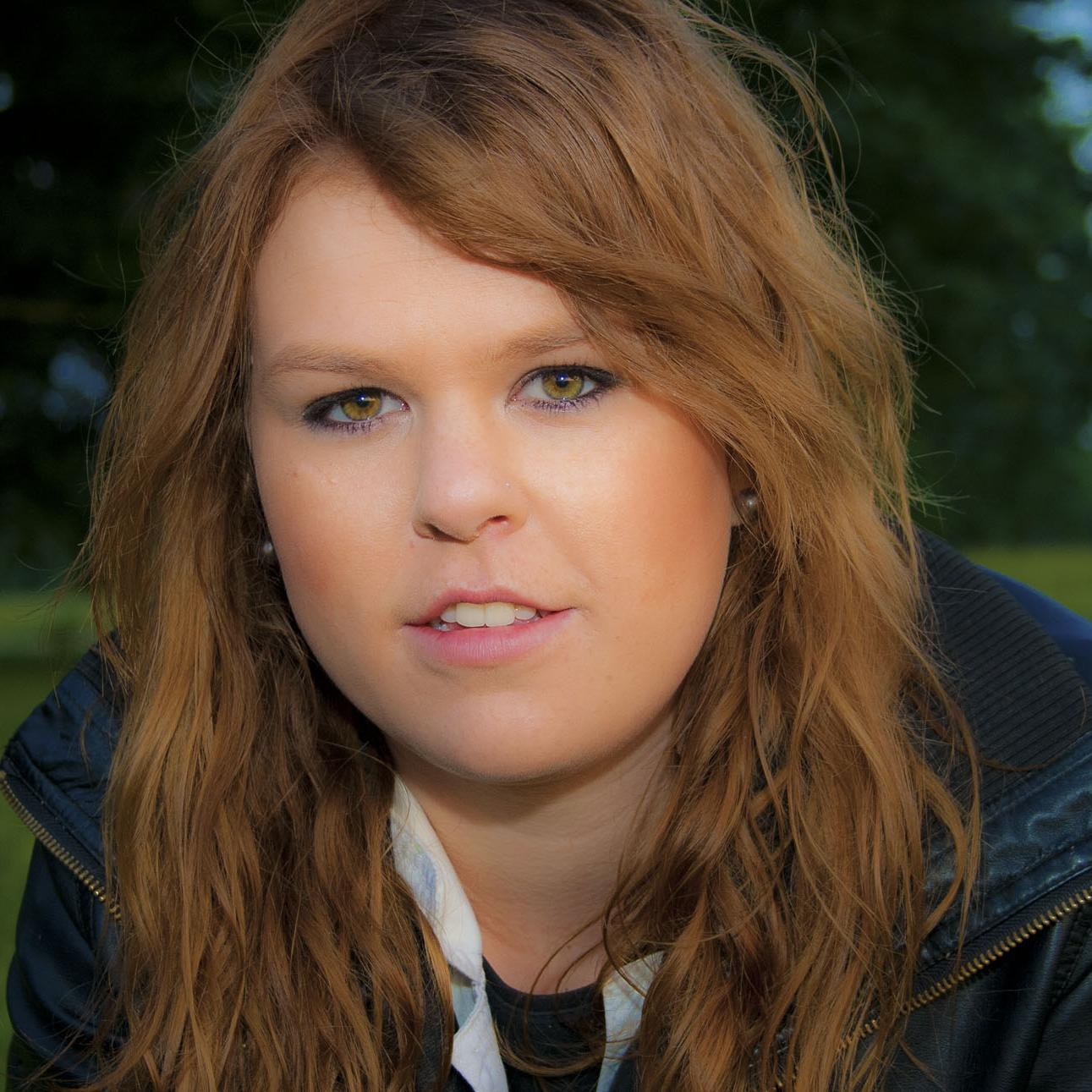 newblog21's profile picture. 