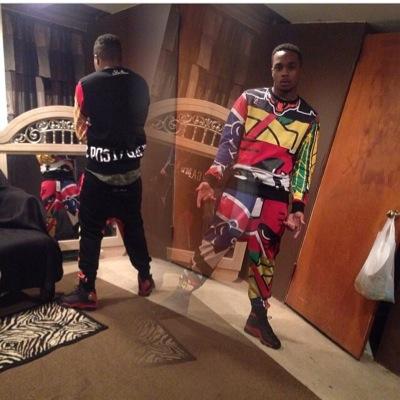 New twitter follow me bitch it's a sco world wer da opps @ fuck da cops FREE YUNG & D.ROSE