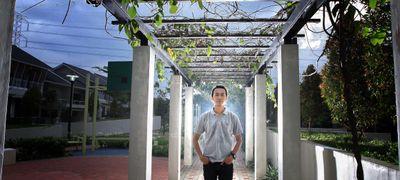 | PhotoHunter | SmartWorker | Traveler | EasyGoing | Make it real with her | hendra.panji@gmail.com