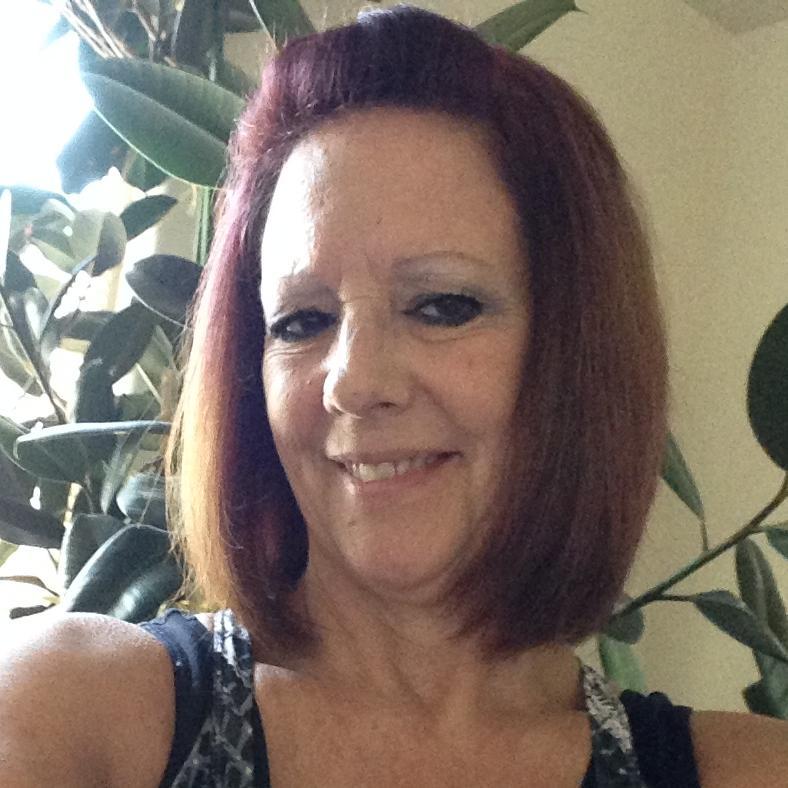 Gaylynn Fox is a blogger and  affiliate marketer, and loves spending time with her 11 grandchildren.