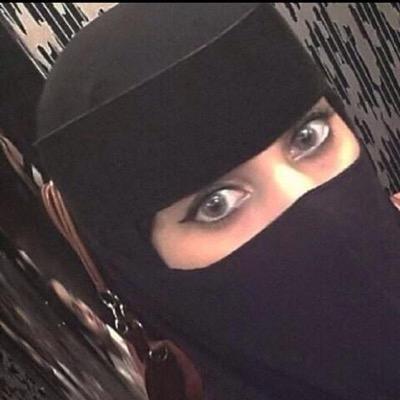 1515_dream's profile picture. لــيه اخــاف افقـدك ،،؟ واناآ فـاقدكـ الخـاص للـضروره ،، غير كذا بلــوك
