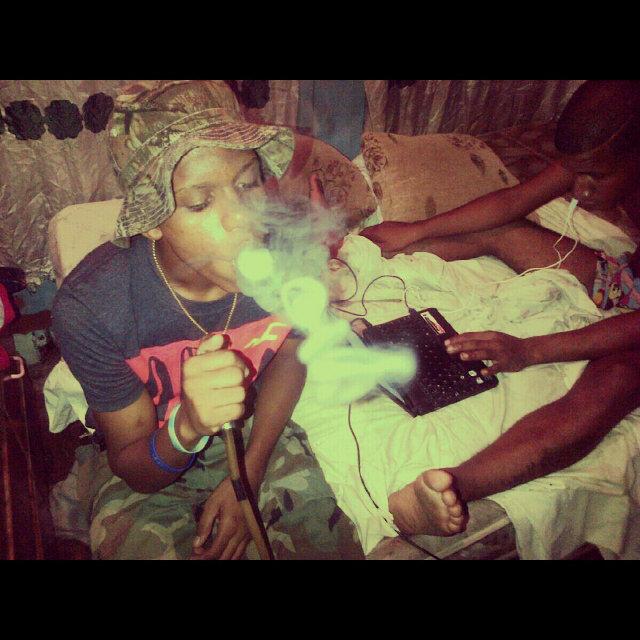 CristianPikethe's profile picture. •No SOii PerfectO PerO Sii Diiferente Ah Los Demas /Capiish Viilla Franciisca Family I♥ My BarriO |Mii Bff @CuerOMachO03| -SMOOKE SMOOKE. DIFERENTE AL MONTON