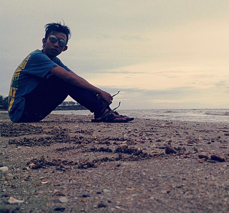 frendi_pradana's profile picture. lbih baik nakal asal g maluluin kluarga