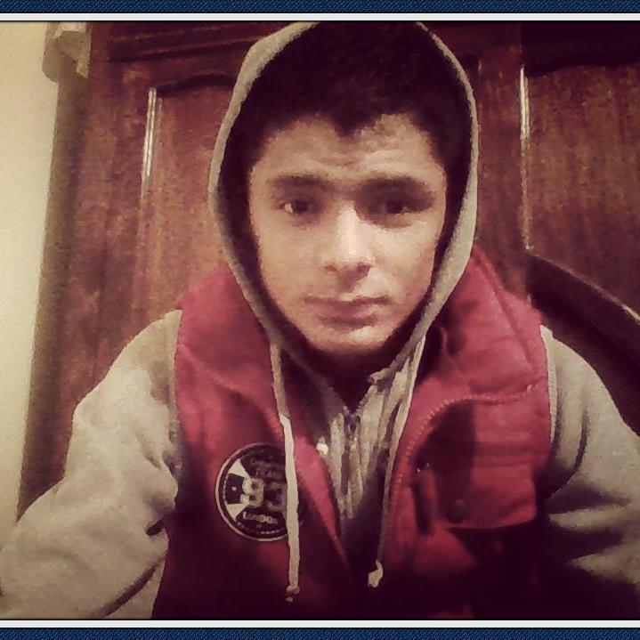 Bryan17_Mendoza's profile picture. 