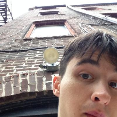 domlebo1's profile picture. eat pbjs nuff said