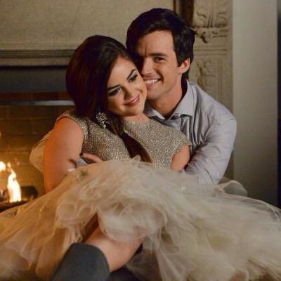 weshipezria's profile picture. 