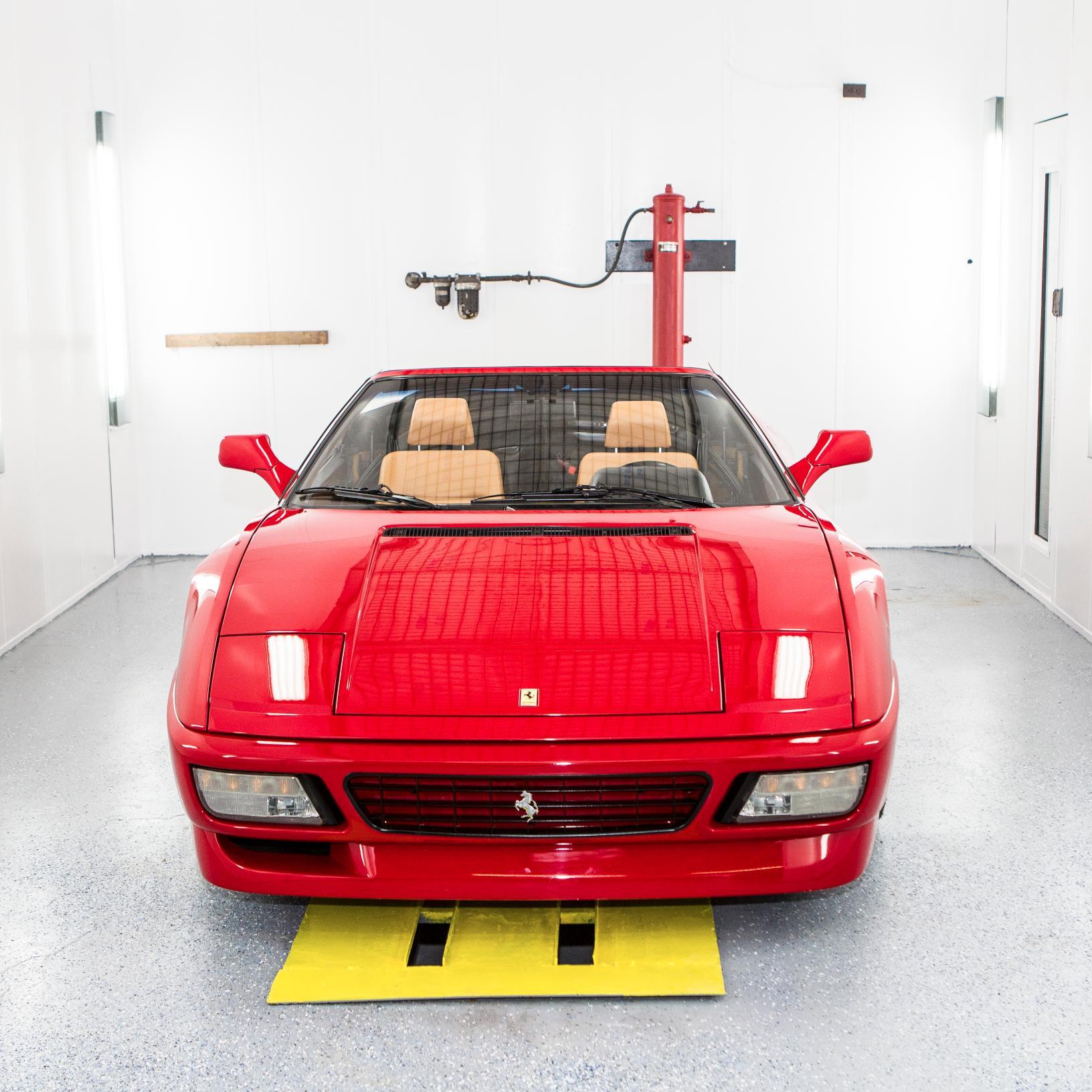 Luxury  Green auto-body shop