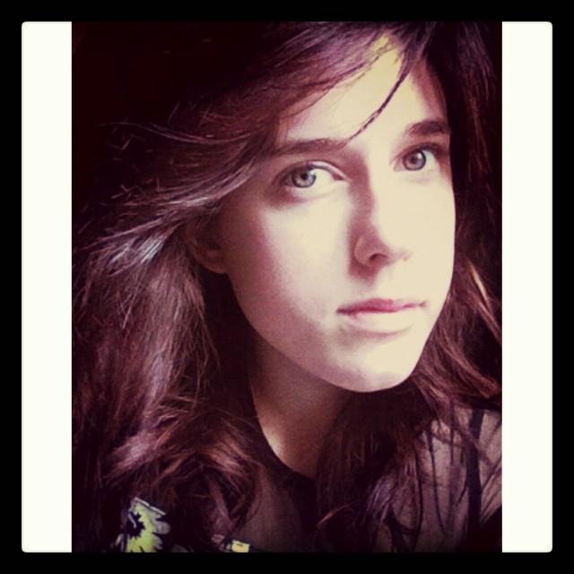 aysen_kuru's profile picture. çok uzatmamak lazım...