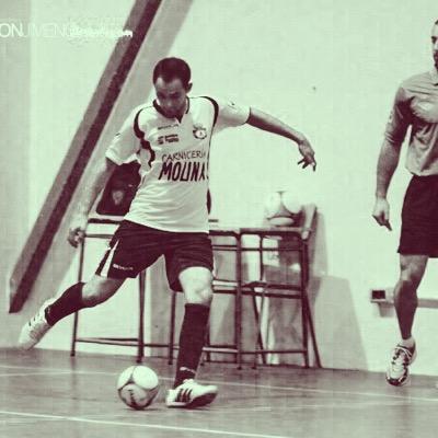 amante del futbol y jugador del patin bar  ,torredonjimeno (jaen)