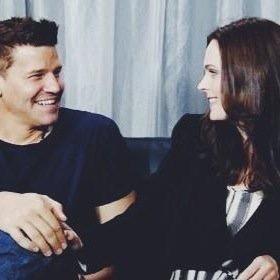 BONESGIFS's profile picture. ♡ basically just gifs from the tvshow bones and anything related to that ♡