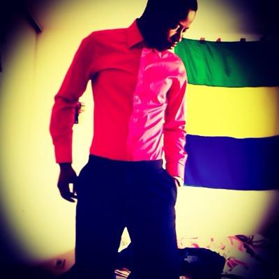 Mannequin dans mes heures crues, je veux aller loin dans ce domaine. Sympatoche et vineur, ajoutez moi. Fb: tchibaultfabrice