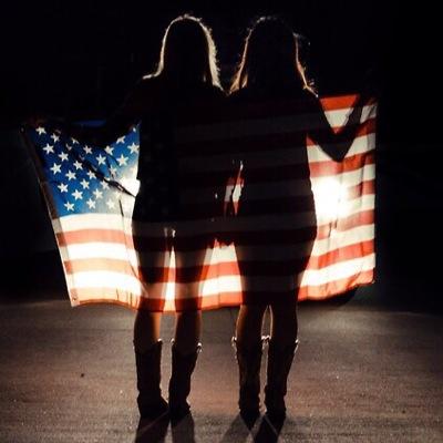 raised RIGHT ❤️