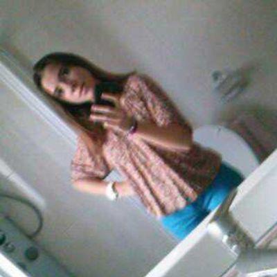 Habeces la gente cambia con las palabras de los demas     Me encantaria que me dieras una abrazo ahora!   #lo necesito