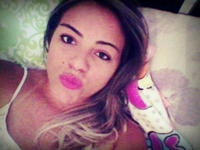 ''#São poucas as pessoas para quem mim explico'..´´
(♥