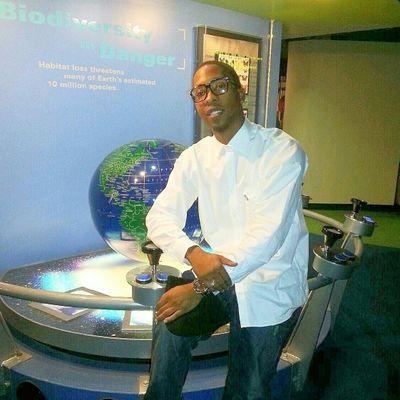 Young motivated entrepreneur living residual and building an EMPIRE! come build it with me!! Ask me how. 804*921*4416 IG-@nolimitsuccess #mogullife #nolimits