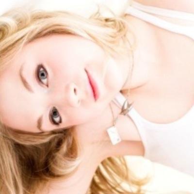 official twitter for emily kinney music.
