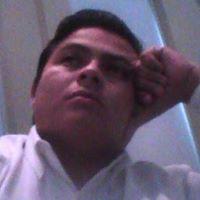 Abogado, fanático del fútbol, interesado en la política y amante de la vida.
