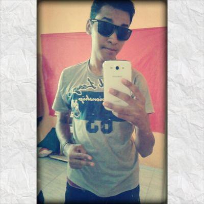 sou uma pessoa q não liga pra opinião dos outros e sim o que o meu coração fala...❤❤✌✌ pq a opinião é sua e a realidade é minha...✌✌✌