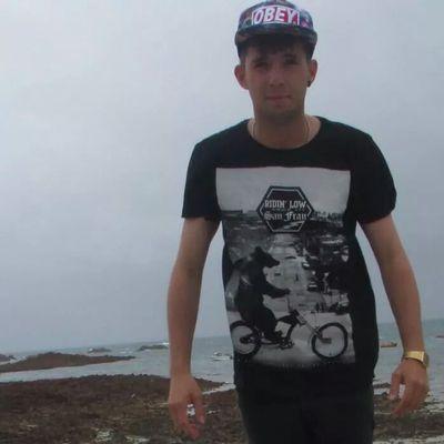 skhuba721's profile picture. ask me ▲▼▶◀