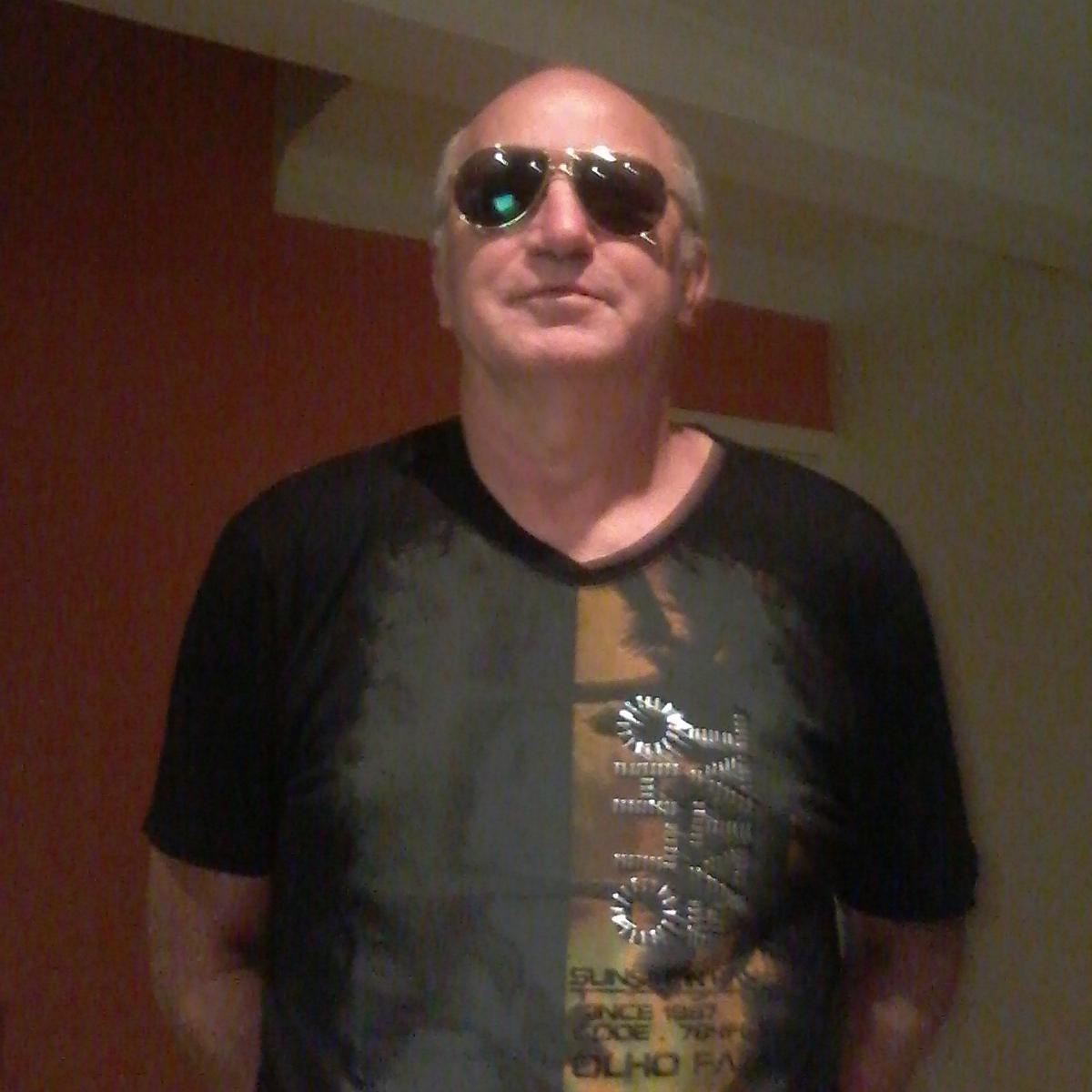 Sou um cara calmo e de fácil convivência.