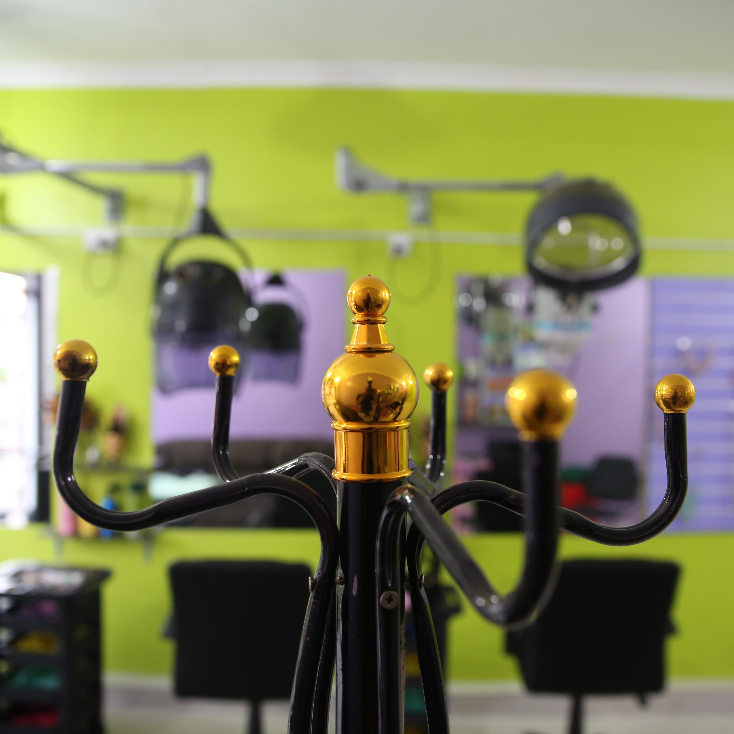 Beauty Salon
