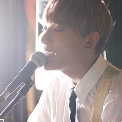 1217v0215's profile picture. 