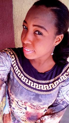 uya_elizabeth's profile picture. 