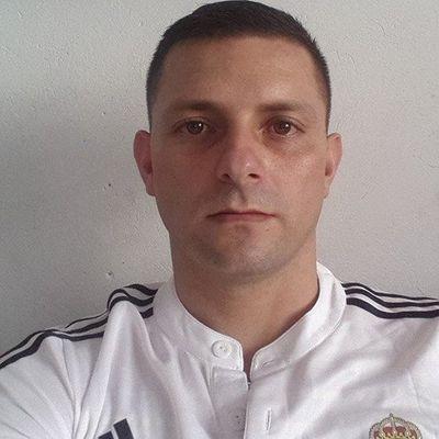 darwin8007's profile picture. 