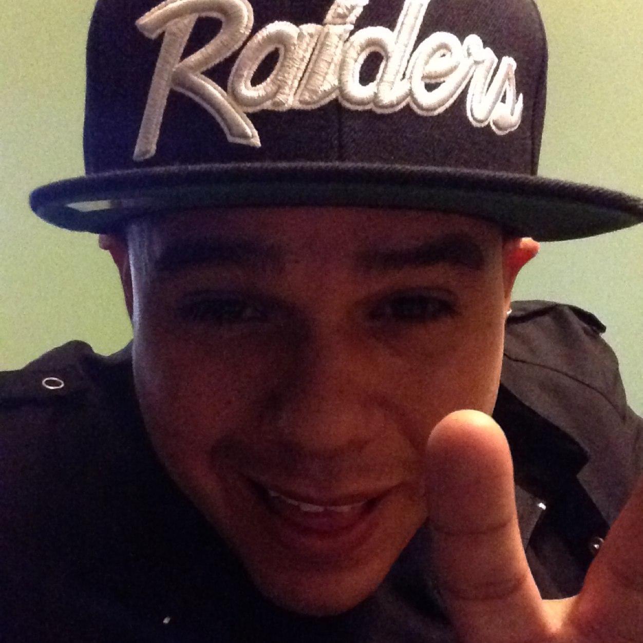 Ricky Tellez (tellez_ricky) Twitter