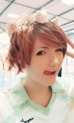 _Locxien_'s profile picture. Sorry I'm awful at writing self-descriptions..... so yeah hi! ----/cosplayer/architecture-student/book-reader/blogger/violin-player/fencer