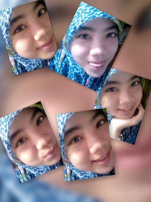 Mencintai mu adlah hal yg trindah dlam hidup ku, dan memiliki mu, adalah anugrah yg p'nah aku miliki @yusufnugraha13 :D :* {} 05092012