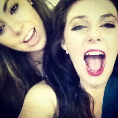 NUIG Commerce student. No clue what i'm at. Experienced procrastinator. Just yoloing through life.