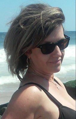 I heart the beach!!!! Fashion lover, shopping til you drop, yoga and being zen!