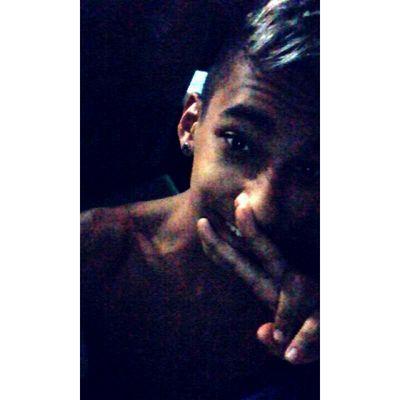 - Você diz que está chovendo em seu coração. 
Você está me dizendo que ninguém está lá Para tentar secar a inundação, mas isso é loucura, estou aqui pra sempre.