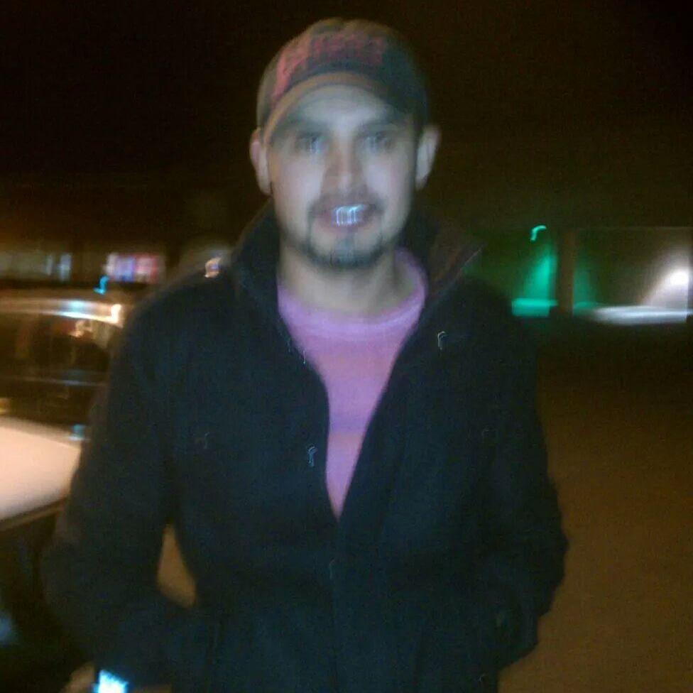 rolandom66's profile picture. I am a very motivated person I like to get know people as much as I can, I am getting into marketing so if someone is reading this please hit me up