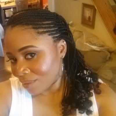 Daughter of God, traveler, mother, and passionate about life and living it to the fullest.