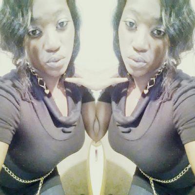 10DaNess's profile picture. F*ck the Fame...show me the $$$$. Down to earth chic out in this world living life to my standards. #Team100%#Chocolateatitsfinest#