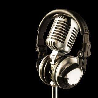 excepcion_la's profile picture. Programa Radial a cargo de Mauricio Mezza y Matiás Bianconi. Lunes y Jueves de 19 hs a 21 hs. HAGAMOS LA EXCEPCIÓN