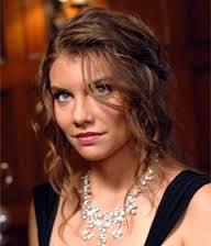 I am a thief/con artist. I procure unique items for a select clientèle. |+18| #SPN RP