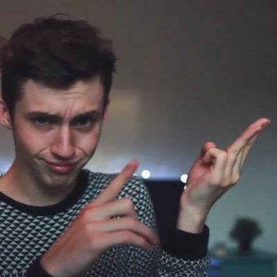 DO NOT FOLLOW THIS ACCOUNT. Go follow Travis @TravisSivan.