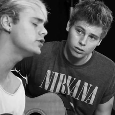 I'm in a band||||With Lukey|||May or may not like the devil|||MY BOYFRIEND IS LUKE HEMMINGS BE JELLY BC HES HOTTER THEN ALL OF YOU||| I love my Lukey |||