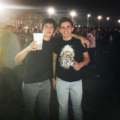 Instagram: joetorres96