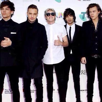 journalingharry's profile picture. @inbloomstyles | @basicbanks