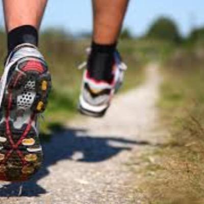East Coast! Tweeting all about the best sport in the universe: RUNNING!