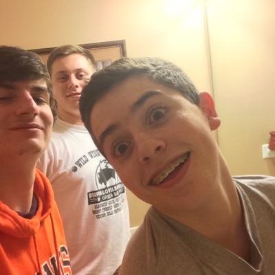 johnhowe3332's profile picture. 