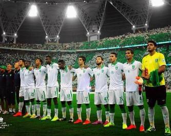 خصم الأهلي انقهر طول العمر طول الدهرَ جده كذا اهلي وبحر..♡♡♡'