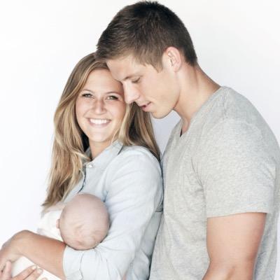 rach_bills's profile picture. 