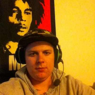 I love call of duty been playing for 6 years now mlg.i live in Santa Cruz California