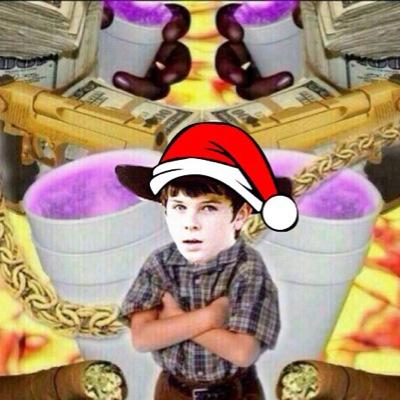Im Carl Grimes and I run this shit!! Surviving with my cousin @jehsehgrimes Eatin pudding is my thang. ||Parody/RP||