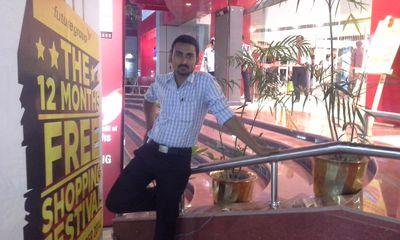 AraMukesh's profile picture. 